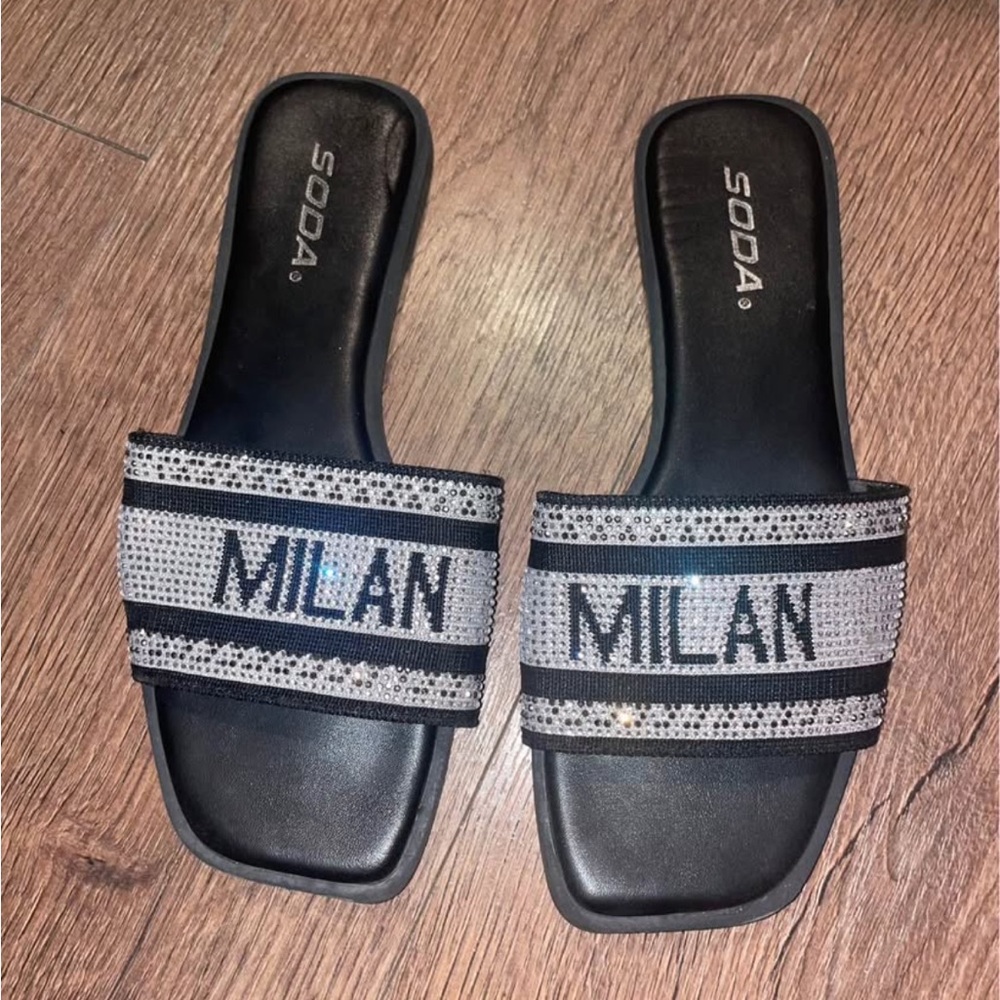 Soda Women's Black and Silver Slide Sandals